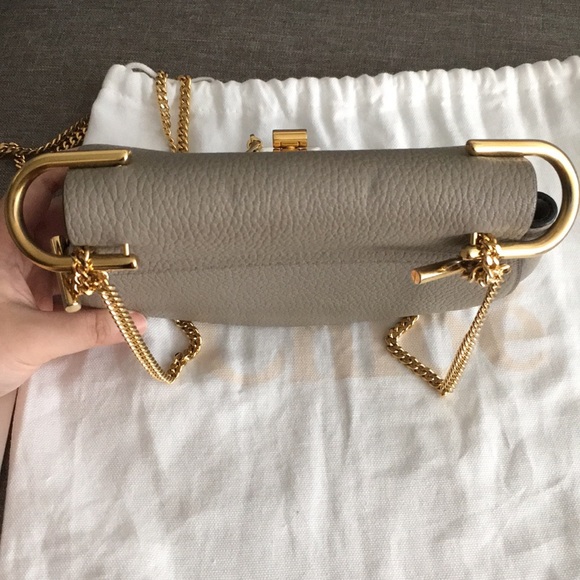 Chloe Drew Leather Shoulder Bag - Picture 8 of 8